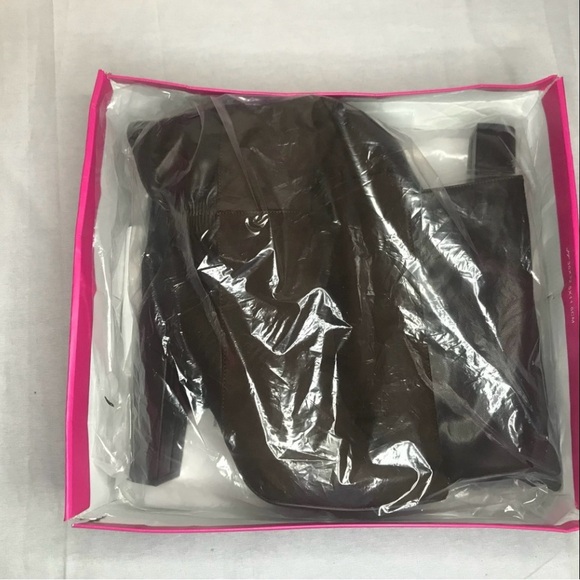 Shoe Dazzle Kareena Boot - Picture 7 of 7